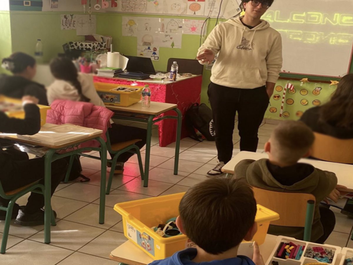 Γραμματικό: Μετά από δωρεά του Αθ. Μαρτίνου, ξεκίνησαν στο Δημοτικό Σχολείο τα μαθήματα ρομποτικής