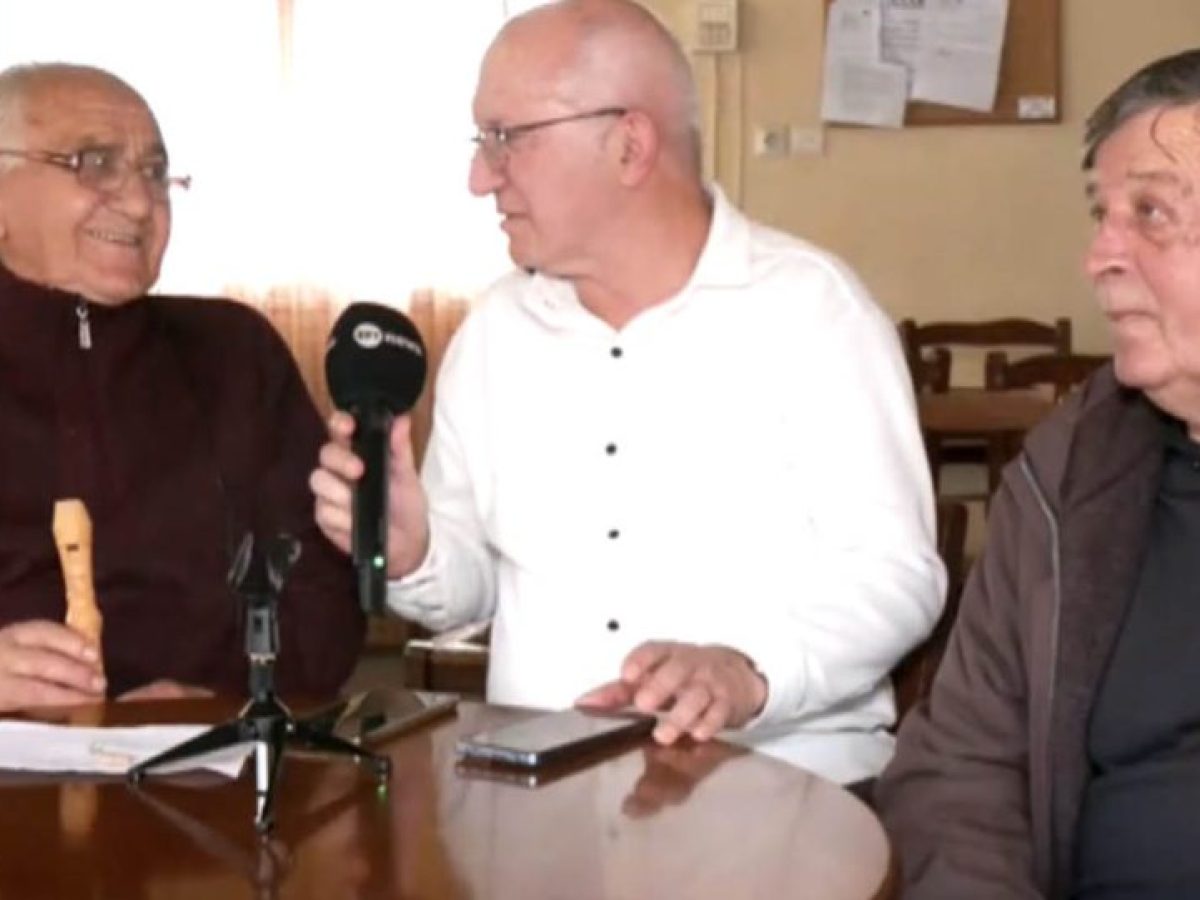 Γρεβενά: Αυτοδίδακτος μουσικός μαγεύει με τη φλογέρα τους συγχωριανούς του