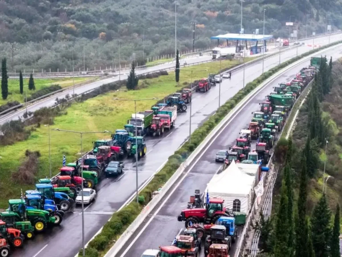 Οι αγρότες αποφάσισαν κλιμάκωση των κινητοποιήσεων με αποκλεισμούς δρόμων και τελωνείων την Πέμπτη
