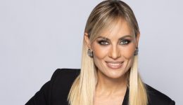 i-eleonora-meleti-epistrefi-sta