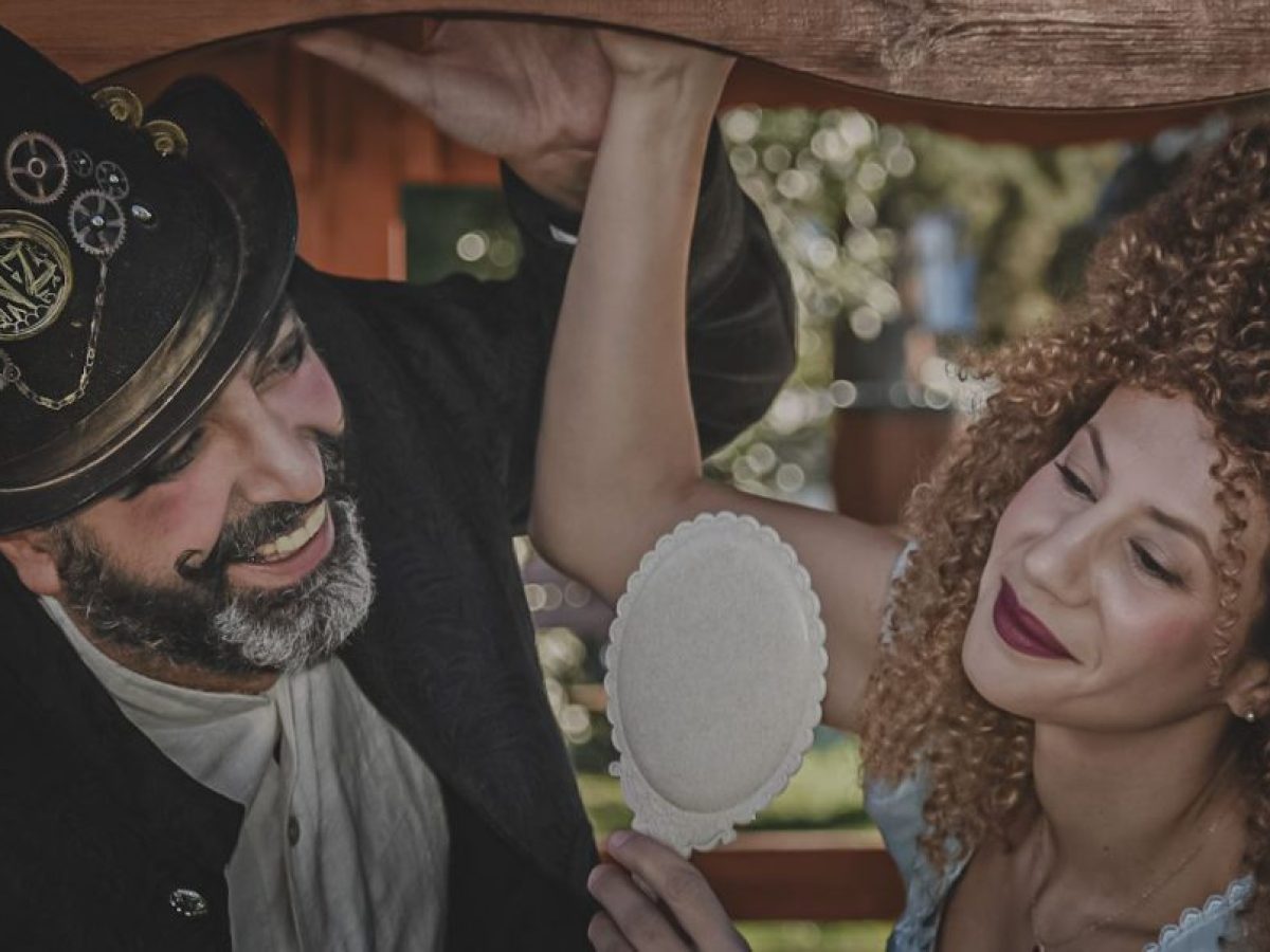 Οι Ηλίθιοι στο Θέατρο Αυλαία