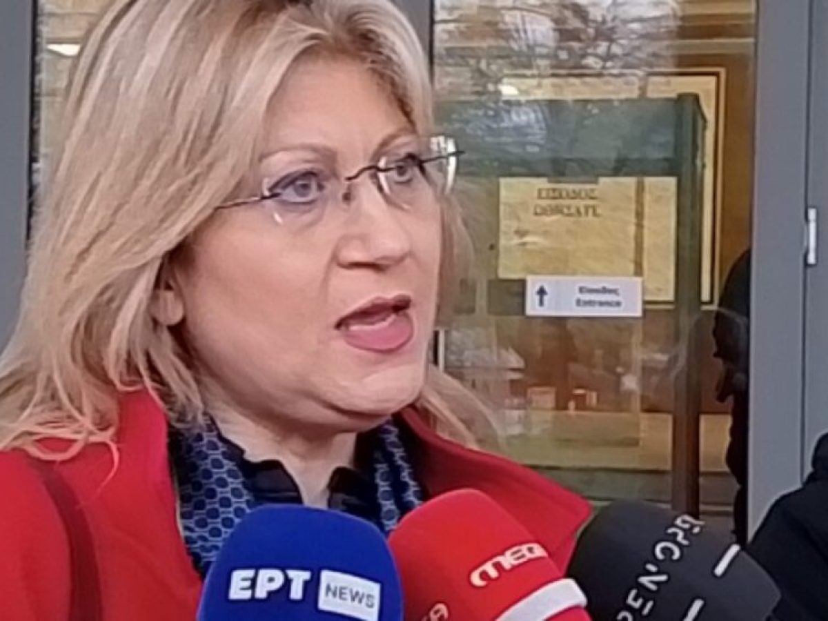 Η κυρία δικηγόρος που δεν θέλει να γίνει η δίκη των Τεμπών στη Λάρισα – Ποιους προσβάλλει…