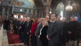 i-proti-doxologia-gia-to