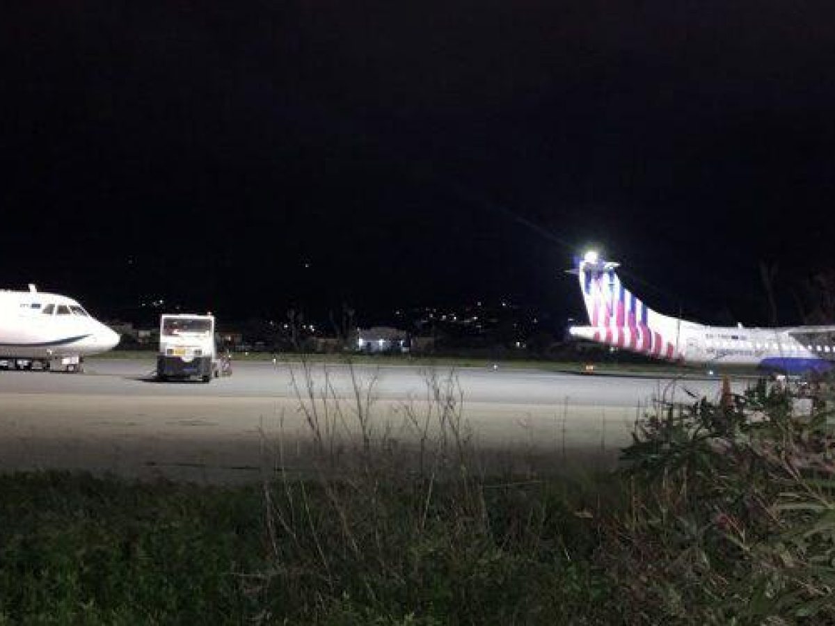 Η πτήση των 18.35 από Ζάκυνθο για Αθήνα προσγειώθηκε στην Χίο λόγω κακοκαιρίας (Βίντεο)
