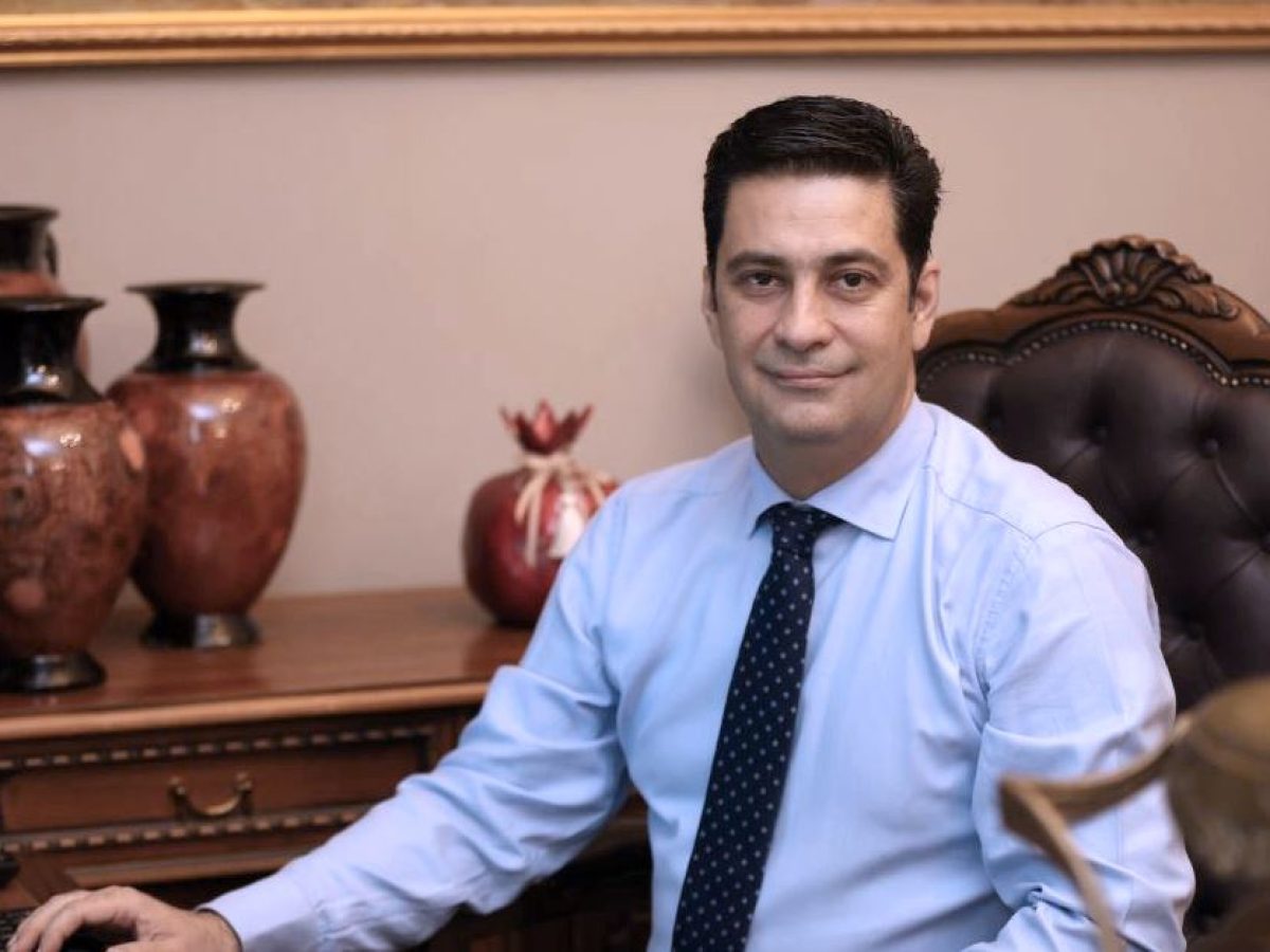 «Η βία και οι απειλές δεν γίνονται ανεκτές»: O Δήμαρχος Αγρινίου καταδικάζει το βίαιο περιστατικό στο Δημαρχείο