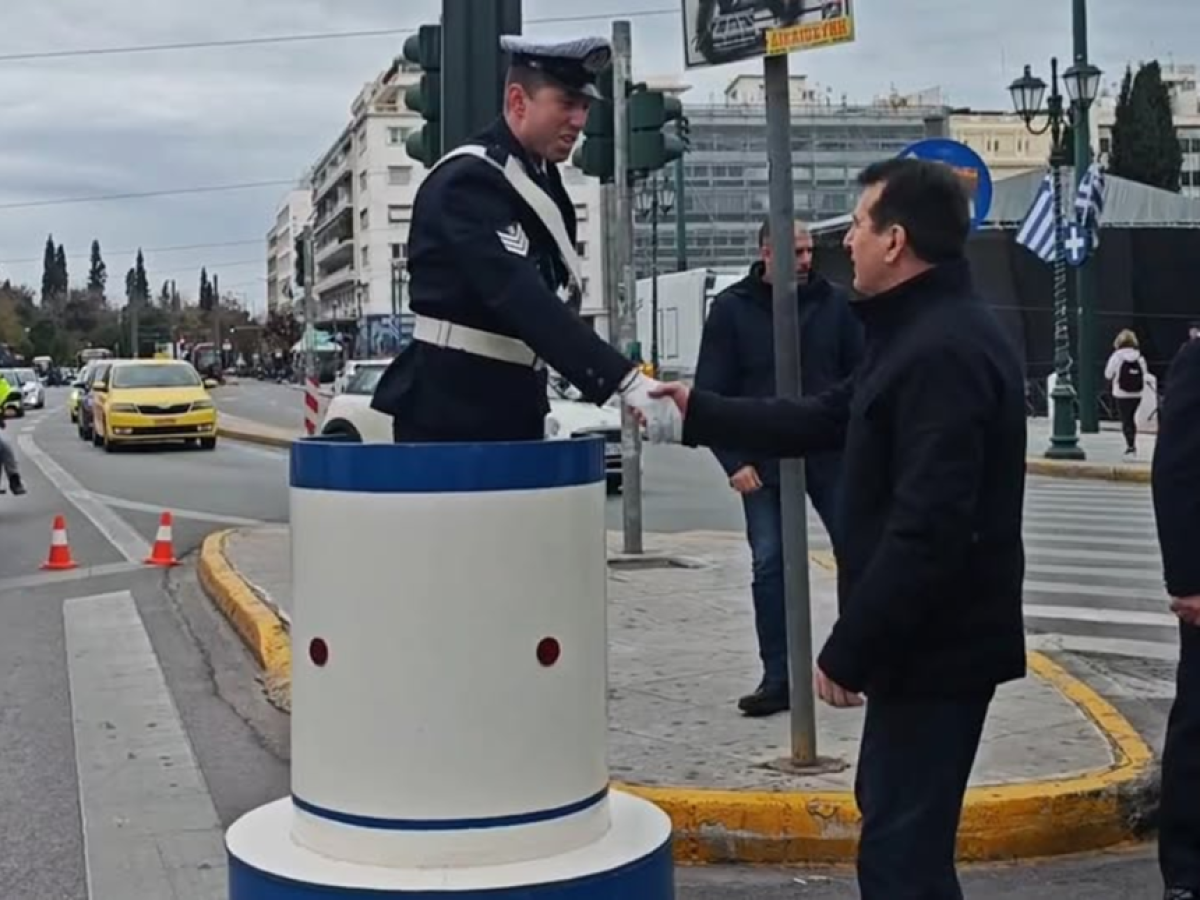 Η Αθήνα και η Κηφισιά Γιορτάζουν: Η Αναβίωση του Εθίμου στο «Βαρέλι» του Τροχονόμου