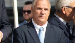 il.-vlachogiannis-liga-dakria-gia-1