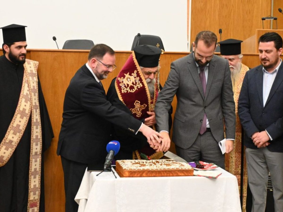 &Eta;&lambda;&epsilon;ί&alpha;: &Alpha;&nu;&alpha;&kappa;&omicron;&iota;&nu;ώ&theta;&eta;&kappa;&alpha;&nu; &tau;&alpha; έ&rho;&gamma;&alpha; &pi;&omicron;&upsilon; &epsilon;&tau;&omicron;&iota;&mu;ά&zeta;&epsilon;&iota; &eta; &Pi;&epsilon;&rho;&iota;&phi;έ&rho;&epsilon;&iota;&alpha; &Delta;.&Epsilon;&lambda;&lambda;ά&delta;&alpha;&sigmaf;