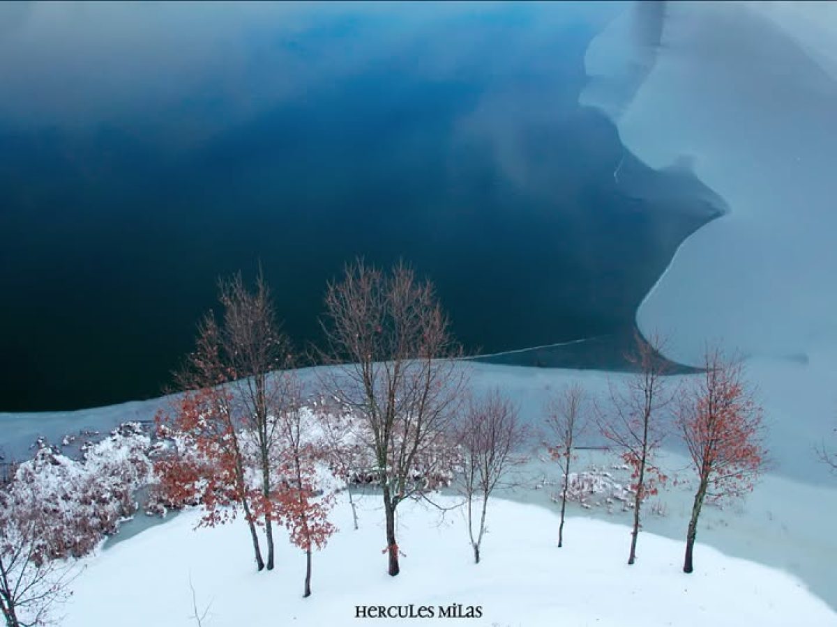 Υπερθέαμα – Πάγωσε η λίμνη Λογγά