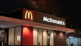 ipokatastima-ton-McDonalds-tha-apozimiosi
