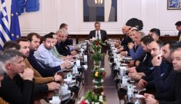 k.-mitsotakis-poli-ousiastiki-ilikrinis