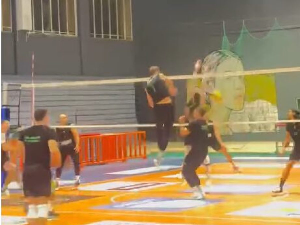 Καλαμάτα 80: Από το αεροδρόμιο στην Παραλία ο Τομπίας Κρικ- Πρώτη προπόνηση και άμεσο ντεμπούτο στο Παλαιό Φάληρο!