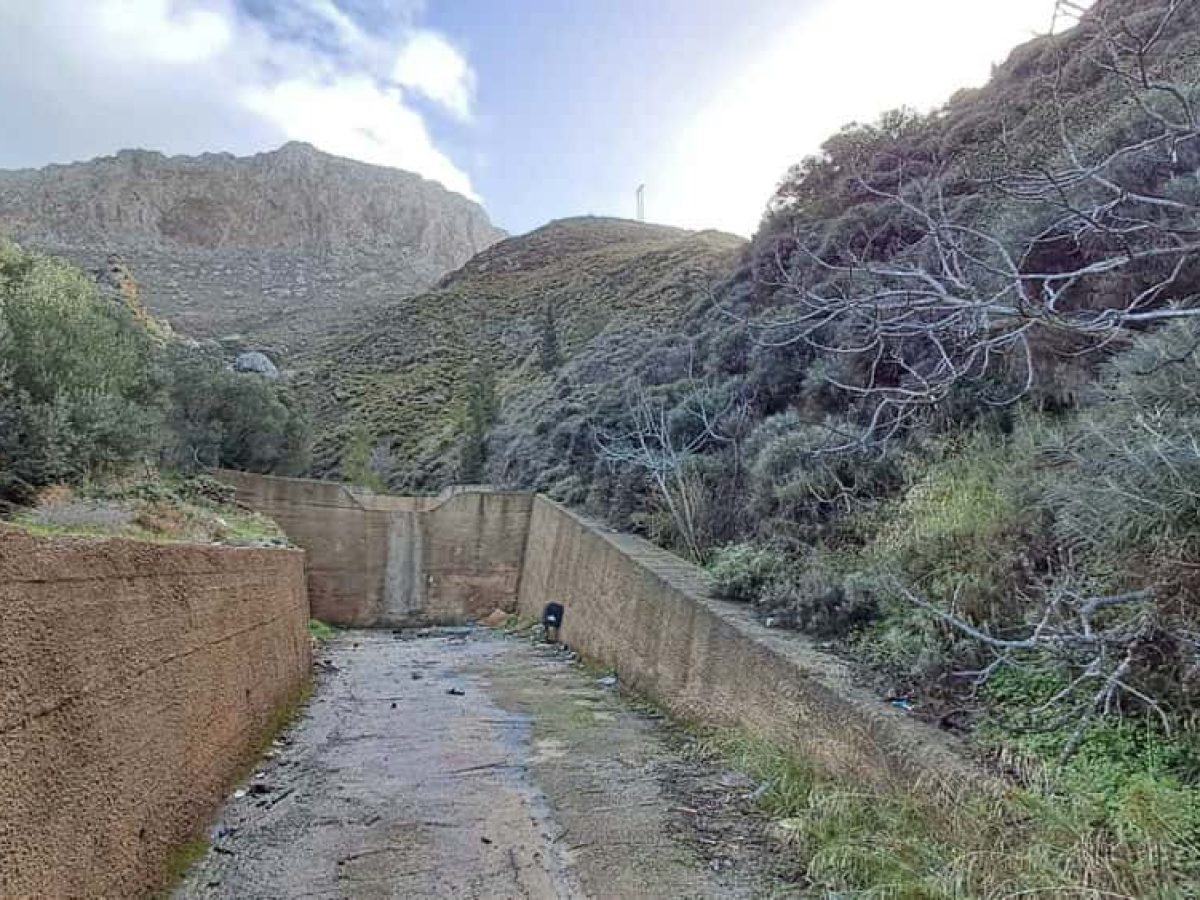 Κάλυμνος: Άδειοι οι ταμιευτήρες/φράγματα σε Ελιές , Μυρτιές– Λιγότερες βροχές, περισσότερα ερωτήματα (video)