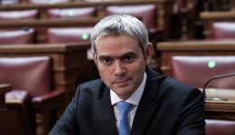 karagkounis-paratasi-ofilon-gia-piropliktous