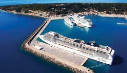 katakolo-ton-Αprilio-katathetoun-prosfores-1