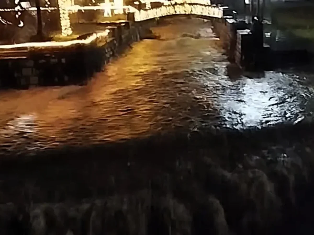 Καταιγίδες και χείμαρροι στο Καλέντζι Βορείων Τζουμέρκων – Πλημμύρισε ο κάμπος από έντονες βροχοπτώσεις και χαλάζι