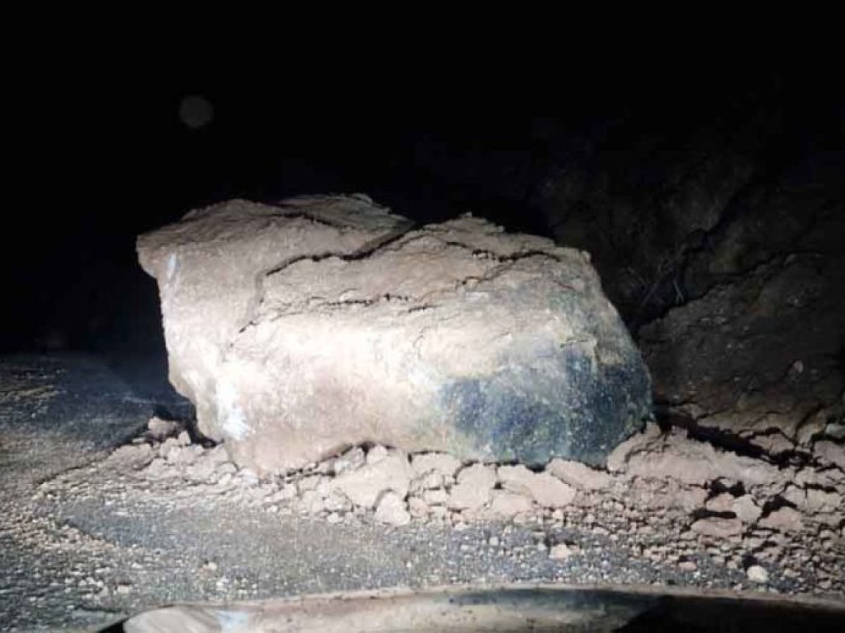 Κατολισθήσεις και πτώσεις βράχων στον Πλάτανο ορεινής Ναυπακτίας – Επικίνδυνο το οδικό δίκτυο Θέρμο – Κρυονέρια (φωτο)