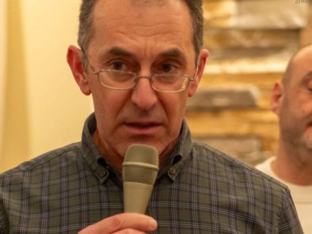 &Kappa;&alpha;&beta;ά&lambda;&alpha; &ndash; &Mu;. &Kappa;&omicron;&nu;&tau;&omicron;&sigma;&tau;έ&lambda;&iota;&omicron;&sigmaf;: &laquo;&Omicron;&iota;&kappa;&omicron;&nu;&omicron;&mu;&iota;&kappa;ή &alpha;&sigma;&phi;&upsilon;&xi;ί&alpha; &alpha;&pi;ό &tau;&eta;&nu; &upsilon;&pi;&omicron;&chi;&rho;&eta;&mu;&alpha;&tau;&omicron;&delta;ό&tau;&eta;&sigma;&eta; &tau;&omega;&nu; &Delta;ή&mu;&omega;&nu;&raquo;