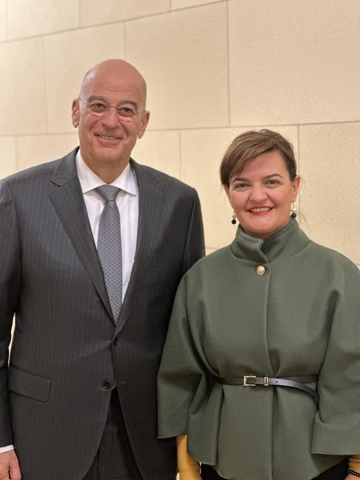 kefala-parameni-se-litourgia-to