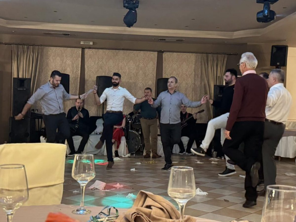 Καινούργιο: Δωρεάν ποτά στον ετήσιο χορό του Συλλόγου Αγίας Βάρβάρας Παναιτωλικού «Η Αγράμπελη»