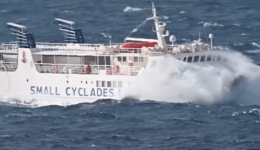 kimata-katapinoun-ton-skopeliti-pou