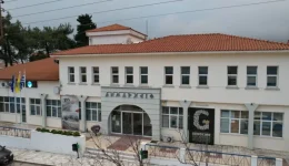 kindinos-fotias-apo-stachtes-o