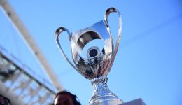 kipello-elladas-prokrisi-sta-penalti