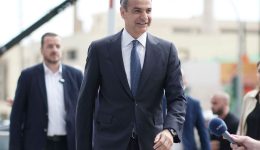 kir.-mitsotakis-poli-ousiastiki-ilikrinis