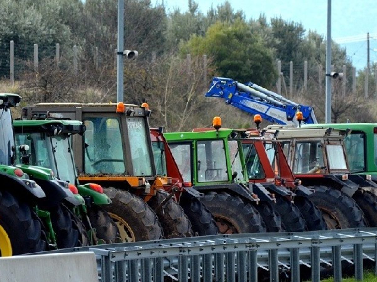 Κλείνει η Περιμετρική Πάτρας από τους αγρότες – Αποκλεισμοί και παραδρόμων στις προτάσεις κλιμάκωσης