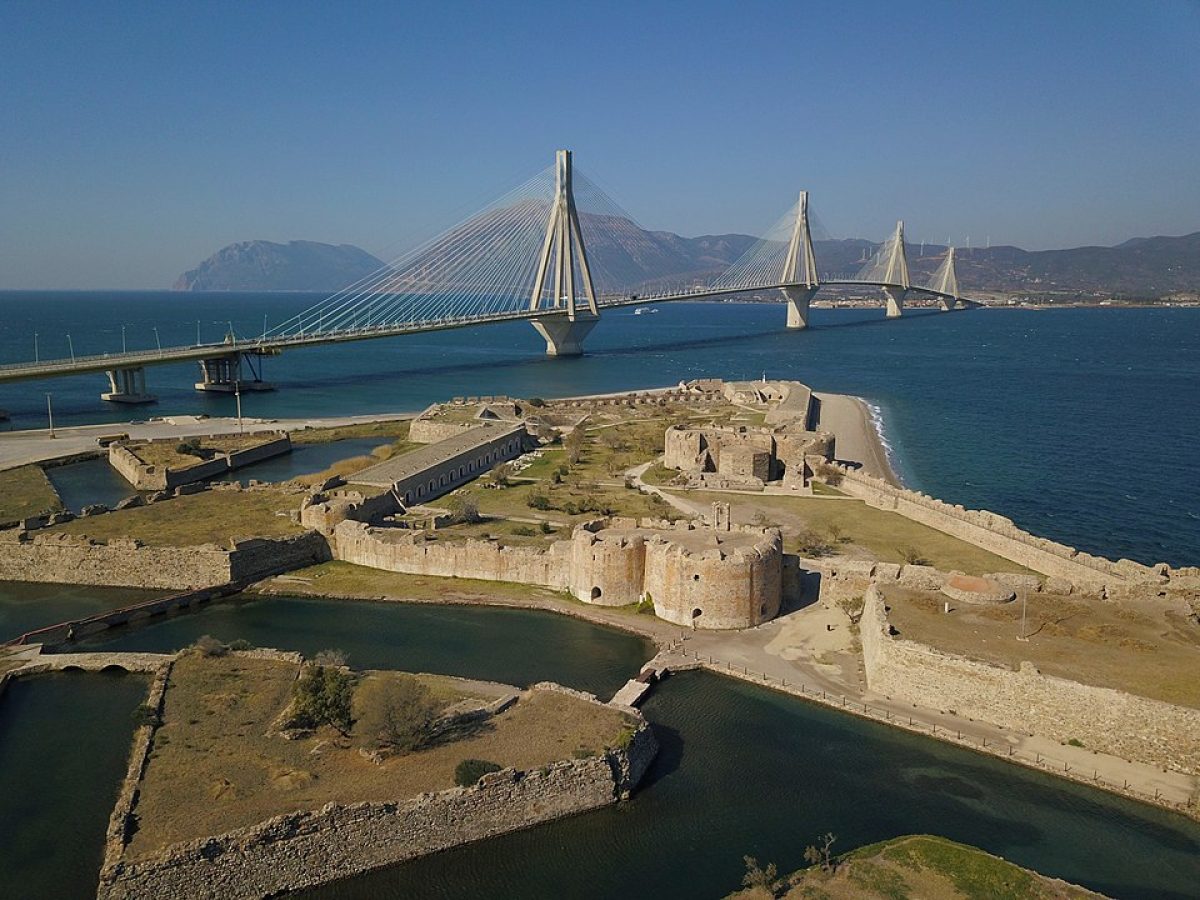 Κλείνει το Φρούριο του Ρίου