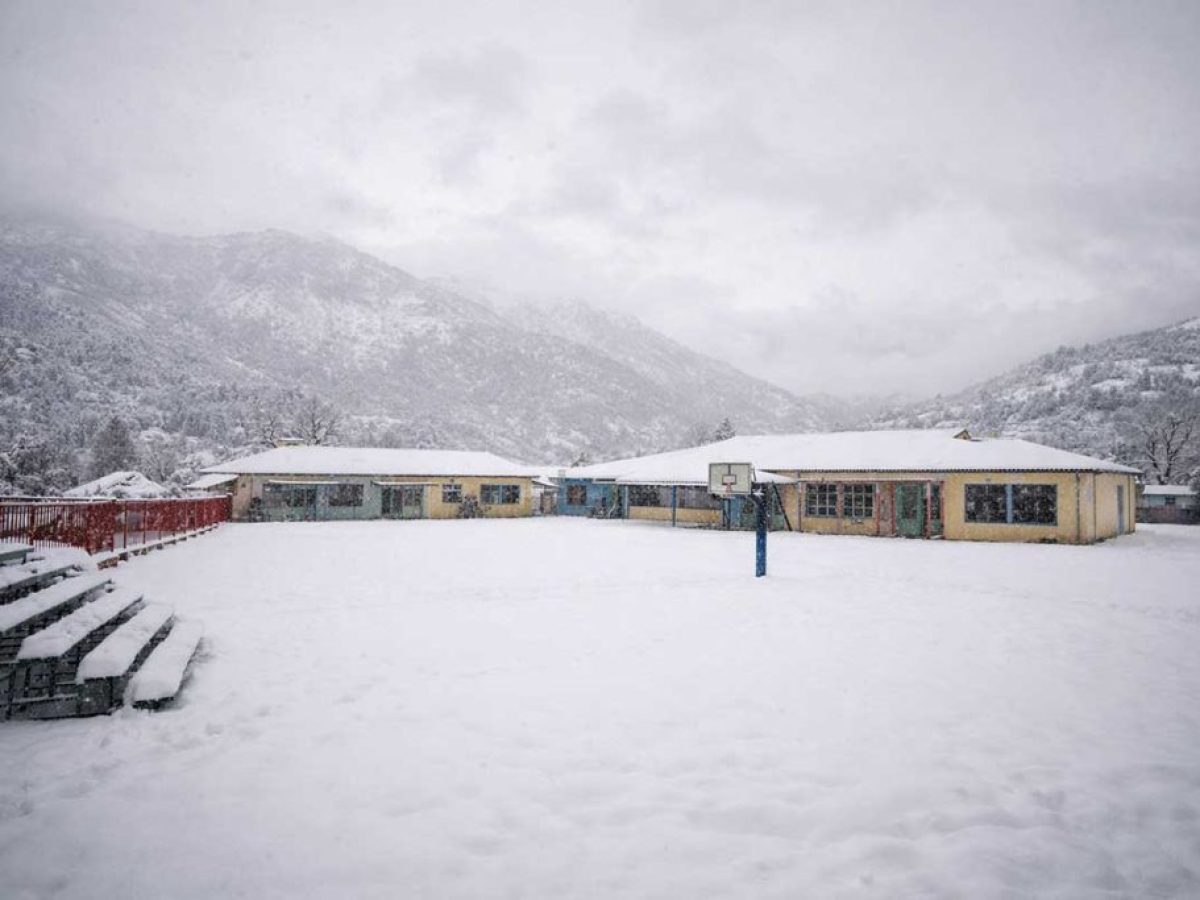 Κλειστά σχολεία σε Κλεινοβό, Μαλακάσι και Χάσια λόγω έντονων χιονοπτώσεων