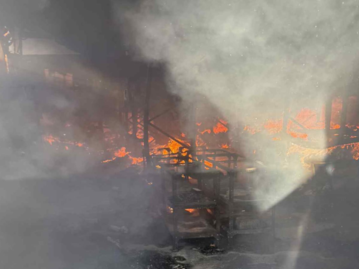 Κορωπί: Συνελήφθη ένας 55χρονος για την φωτιά στις δύο αποθήκες!