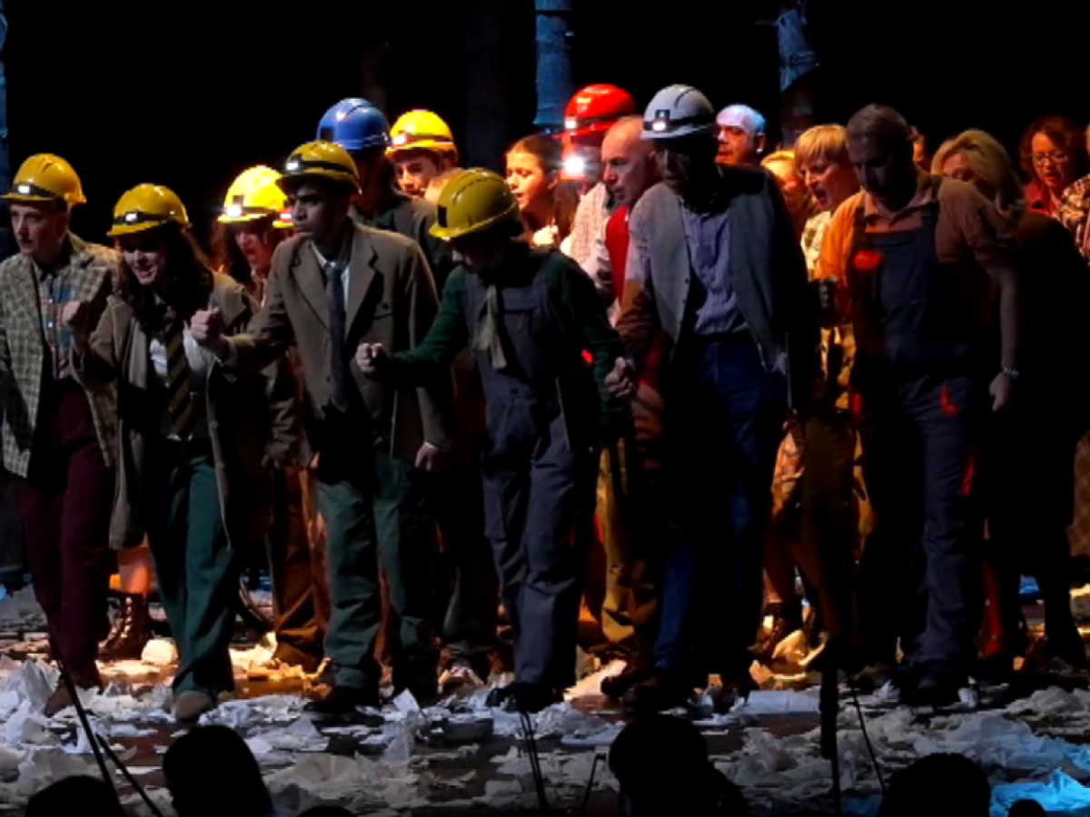 Κοζάνη: Το «Τολ Λιπτόλ- Ένα εργοστάσιο αλλιώς» μετατρέπει τις τοπικές ιστορίες σε θέατρο