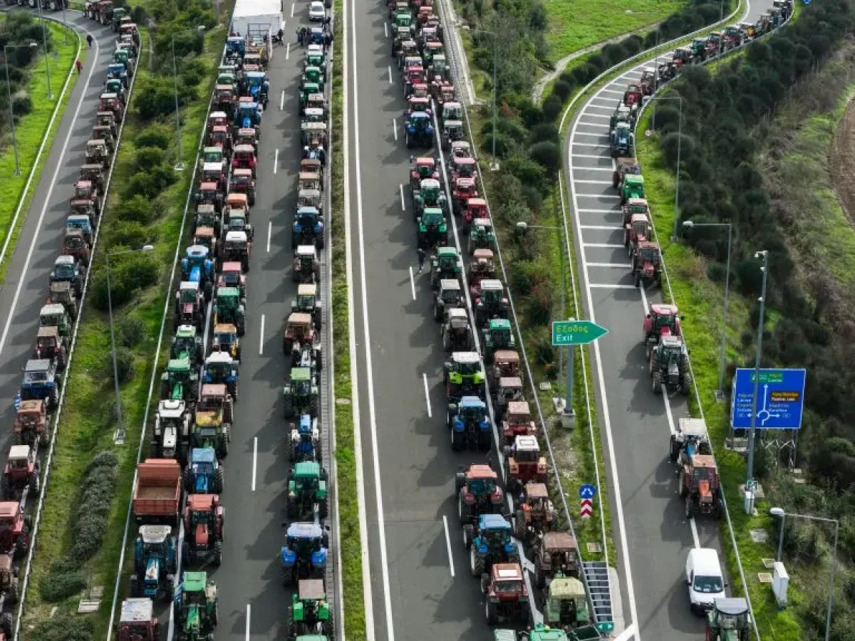 Κρίσιμη αναμέτρηση στο Μαξίμου: Στο τραπέζι του Πρωθυπουργού τα αιτήματα των αγροτών και το «αγκάθι» της συμφωνίας Mercosur
