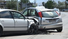 kriti-entiposiaki-miosi-40-sta