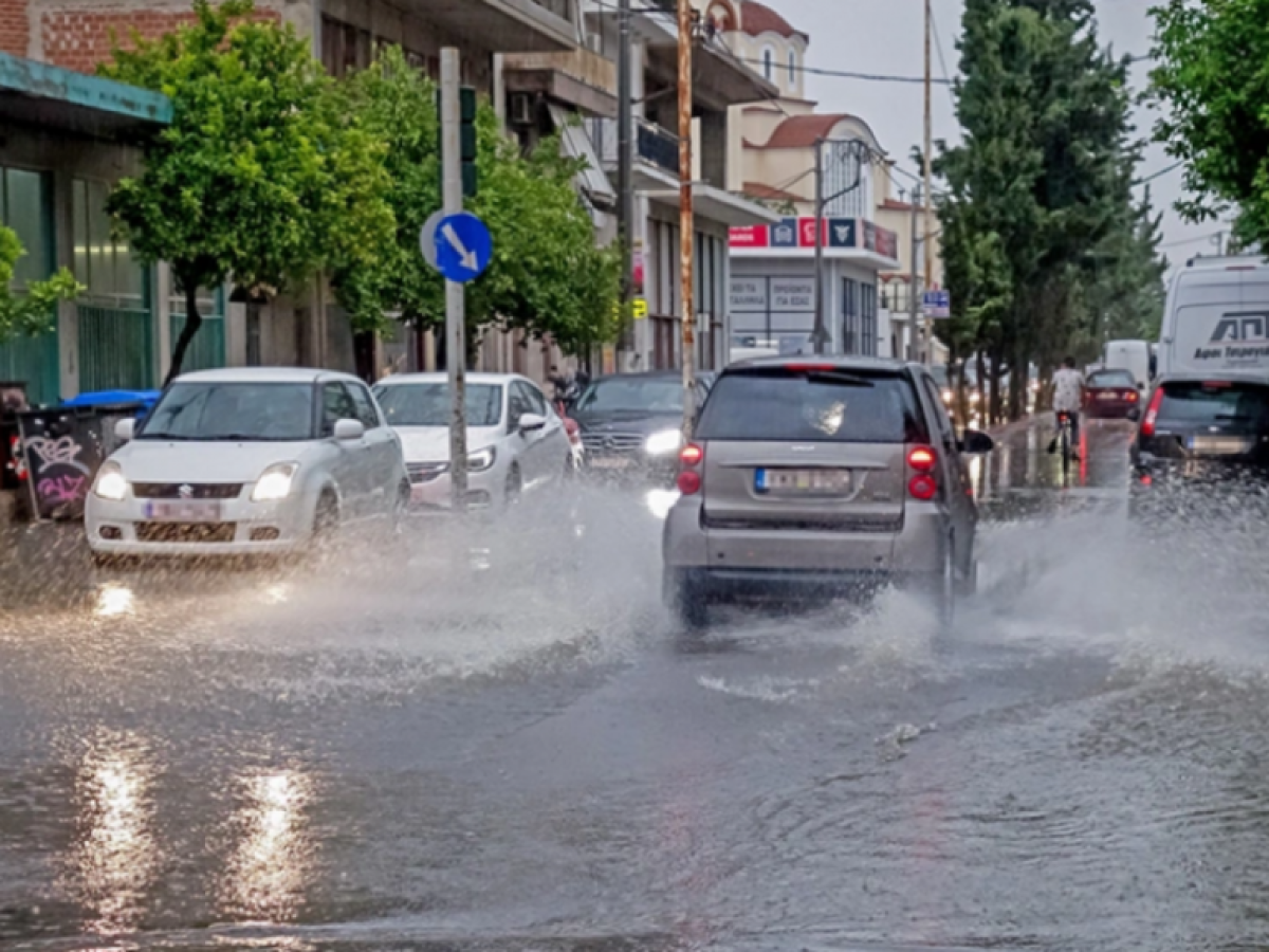 Κρήτη: Σε κατάσταση αυξημένης ετοιμότητας λόγω έντονων καιρικών φαινομένων – Πορτοκαλί προειδοποίηση για το νησί