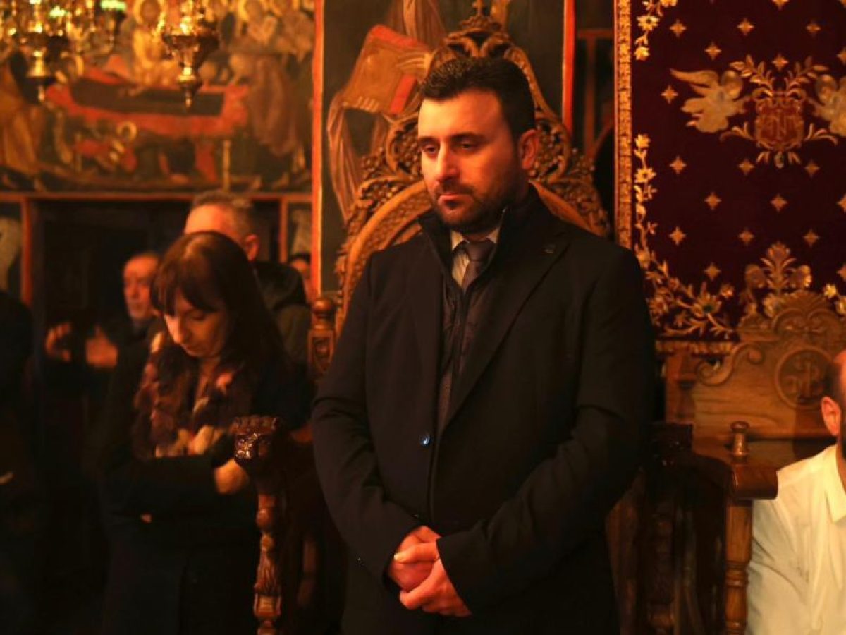 Λ. Αβραμόπουλος: Είναι ιδιαίτερα συγκινητικό να βλέπεις νέους και καλλιεργημένους ανθρώπους να ακολουθούν το δρόμο αγίων μορφών της Εκκλησίας μας και να επανδρώνουν επαξίως τις Ιερές Μονές των Μετεώρων