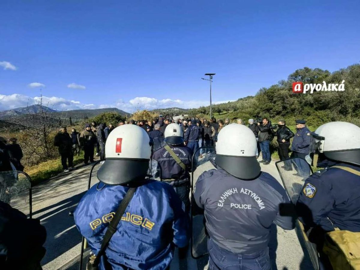 Λαϊκή Ενότητα-A.A. Aργολίδας: “Απειλές, βία και καταστολή από την κυβέρνηση εναντίον των αγροτών”