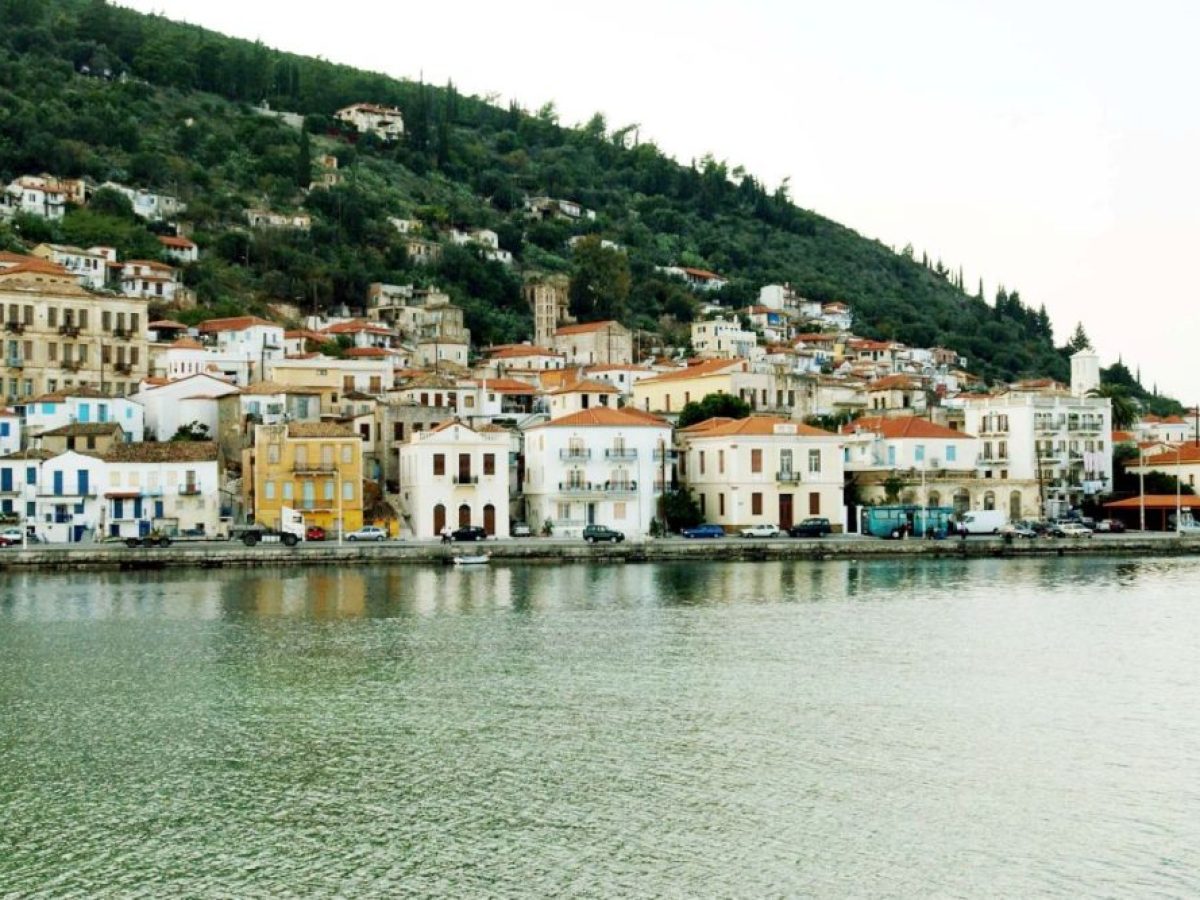 Λακωνία: 1ος Ημιμαραθώνιος Γυθείου «Δημήτρης Θεοδωρακάκος»