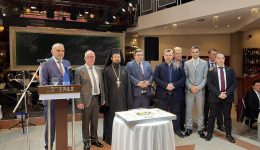 lamperi-vradia-tou-epimelitiriou-larisas-1