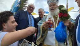 lampros-o-eortasmos-ton-theofanion