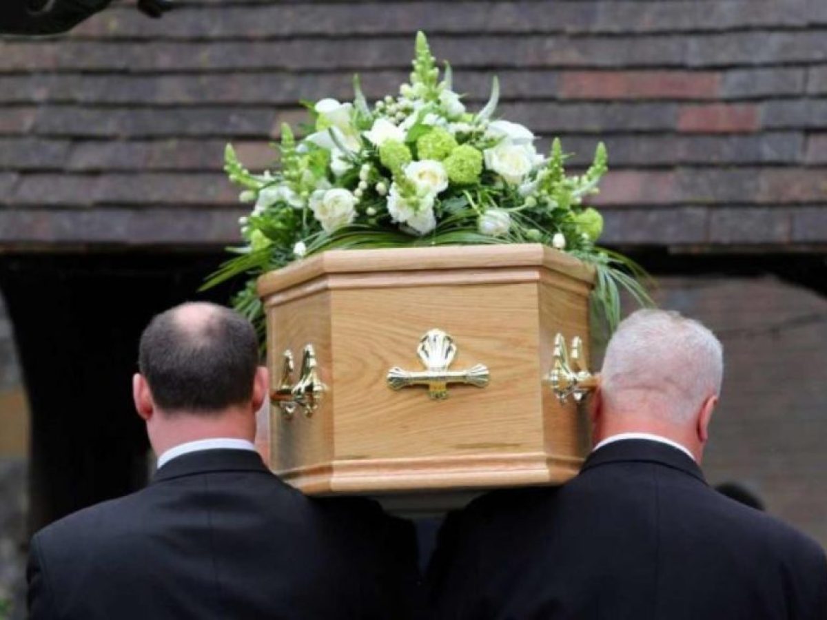 Λάρισα: Τρεις ακόμη Λαρισαίοι έφυγαν από κοντά μας