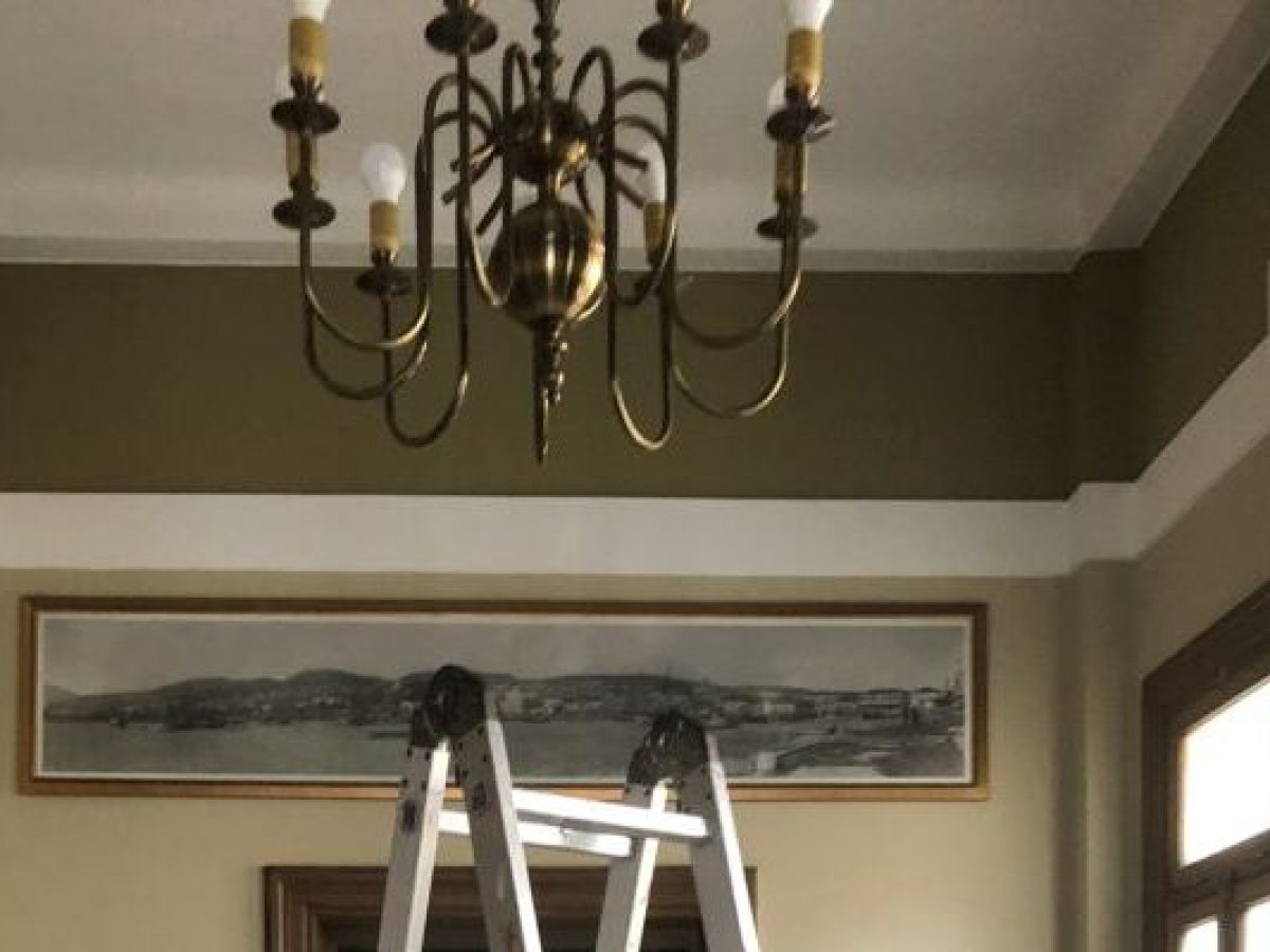 Λέσβος:Εργατικό ατύχημα στο κτίριο της Περιφέρειας