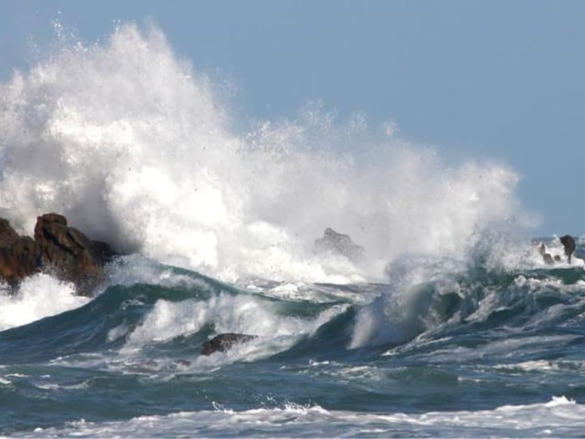 Λιμεναρχεία Νάξου και Σύρου: Συνεχίζονται τα αυξημένα μέτρα λόγω των ισχυρών ανέμων