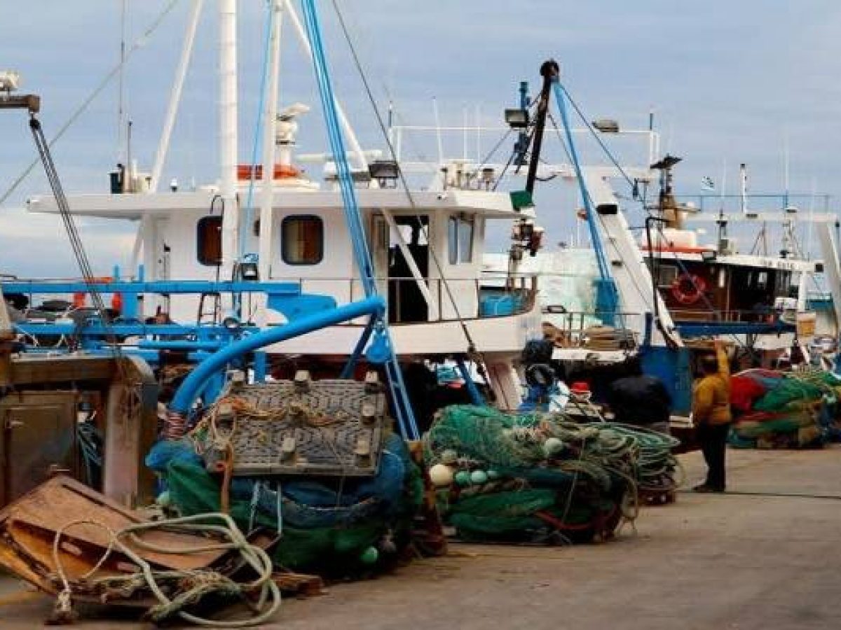 Λιμεναρχείο Μύρινας: Εξετάσεις για άδεια χειριστή πηδαλιούχου αλιευτικού σκάφους τον Φεβρουάριο και τον Μάρτιο