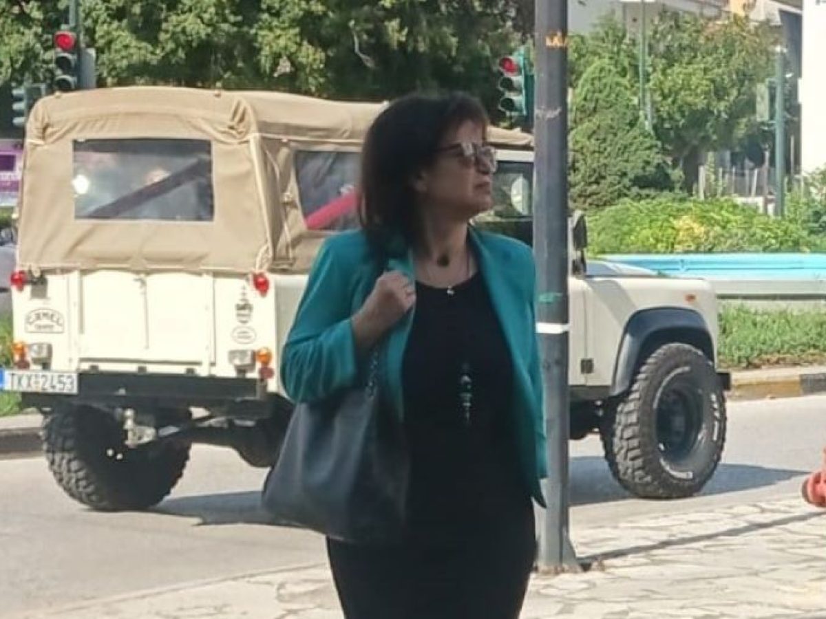 Λώρεν κασσοπούλου: Η επέτειος της εκλογής Κ. Μητσοτάκη σε φόντο Κοινωνικής Αποσύνθεσης