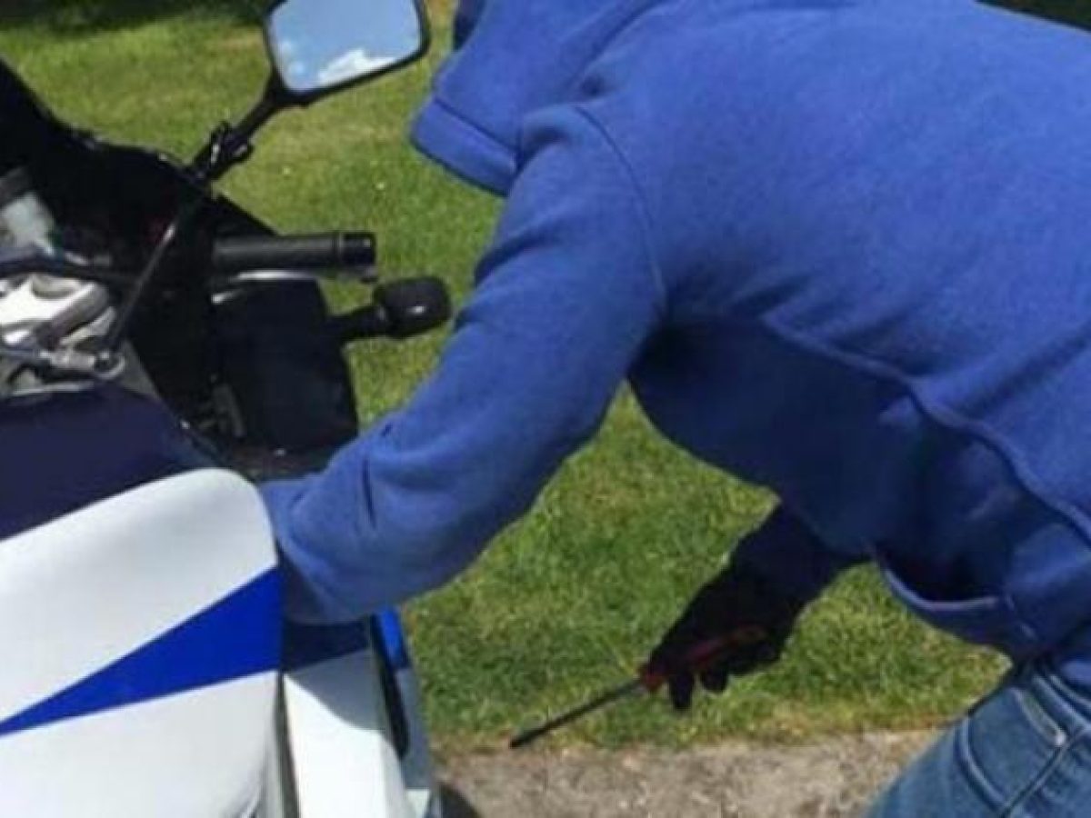 ΛΟΥΤΡΑΚΙ: Βρήκαν τον κλέφτη μοτοσικλέτας -Πρόκειται για…