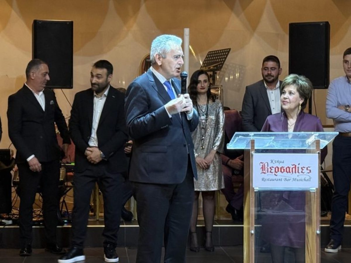 Μ. Χαρακόπουλος: Οι πολιτιστικοί σύλλογοι συμβάλλουν στην εθνική ενότητα