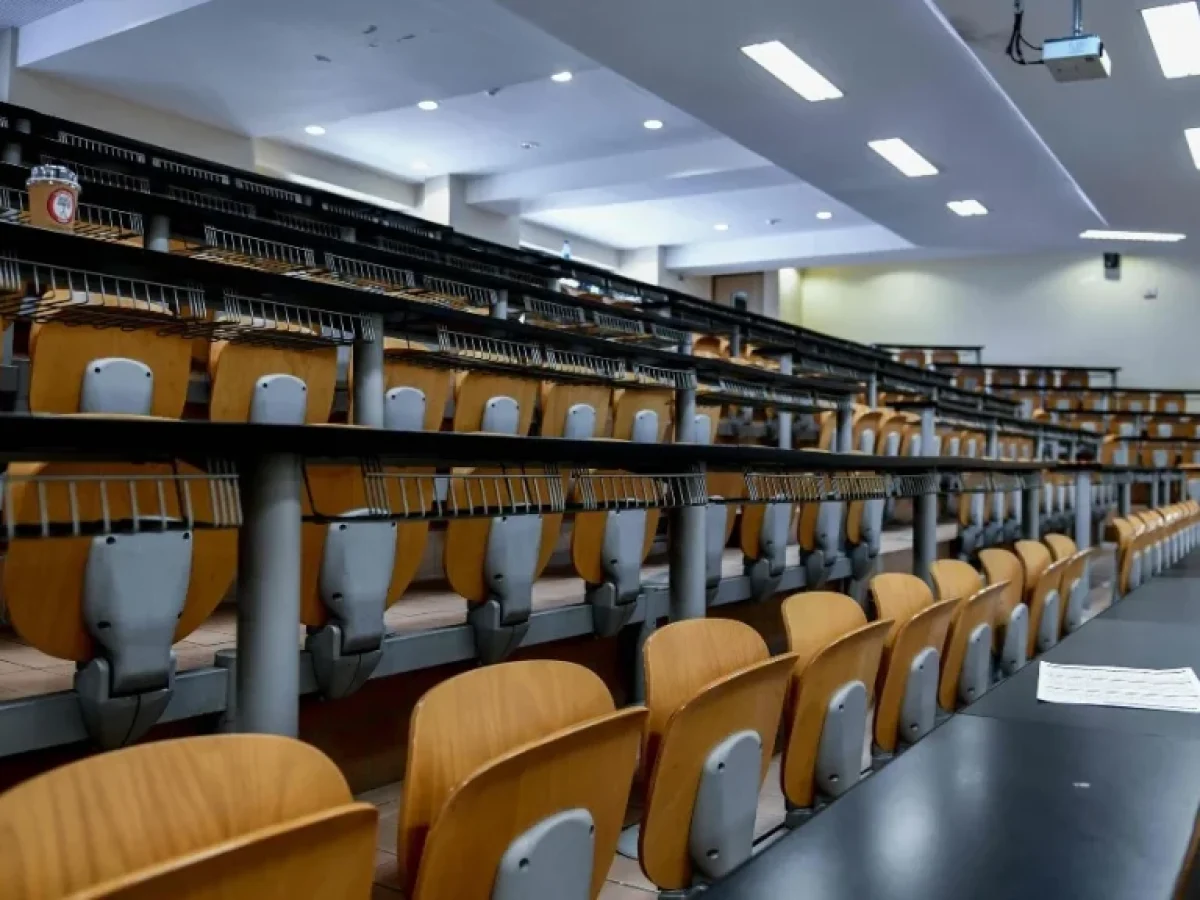 Μ. Τζούφη: Δημόσια Παιδεία στο εξωτερικό, ιδιωτικοποίηση στο εσωτερικό και η κυβερνητική υποκρισία δεν κρύβεται