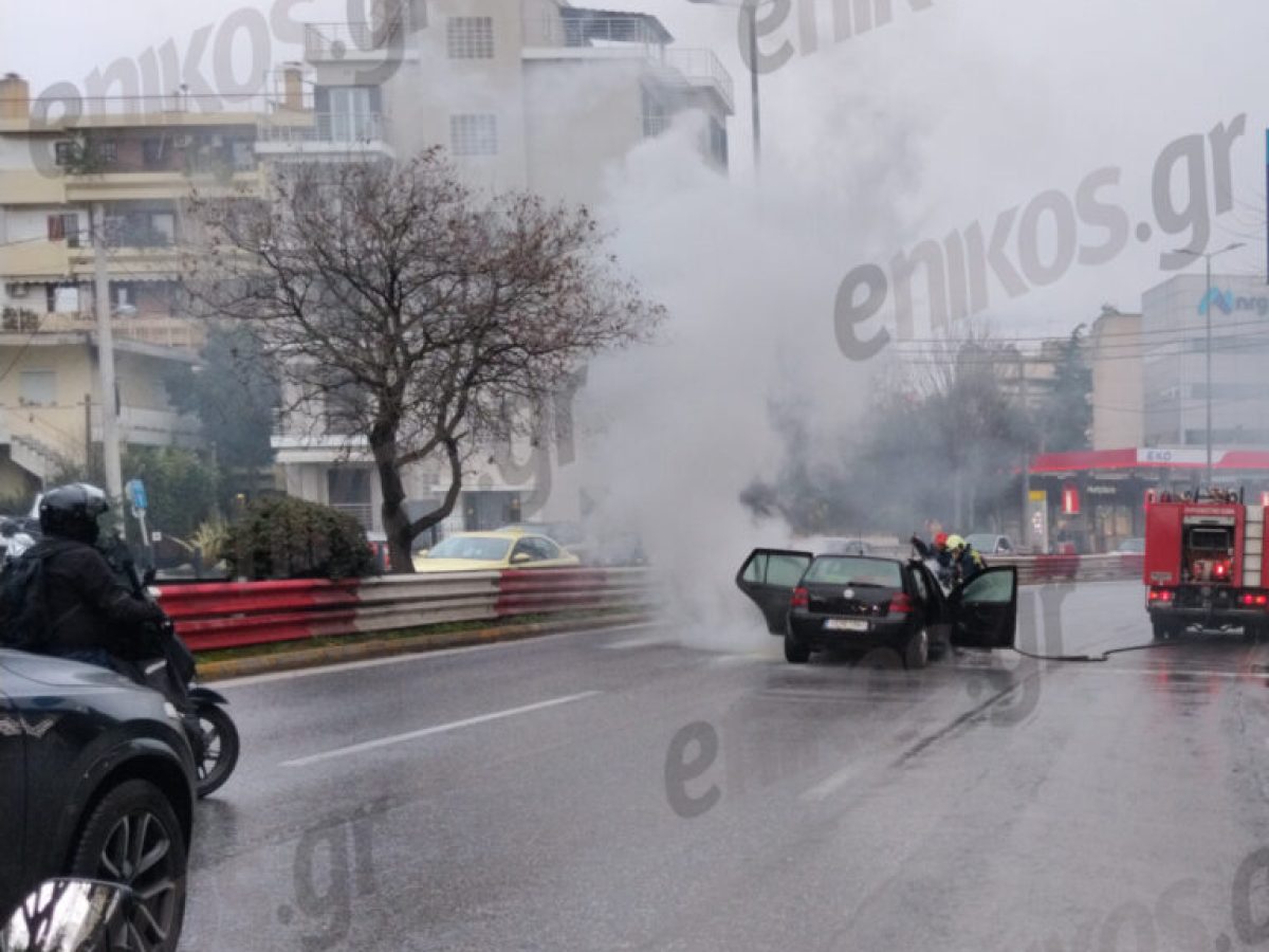 Μαρούσι: Βίντεο με φλεγόμενο αυτοκίνητο στη μέση της λεωφόρου Κηφισίας